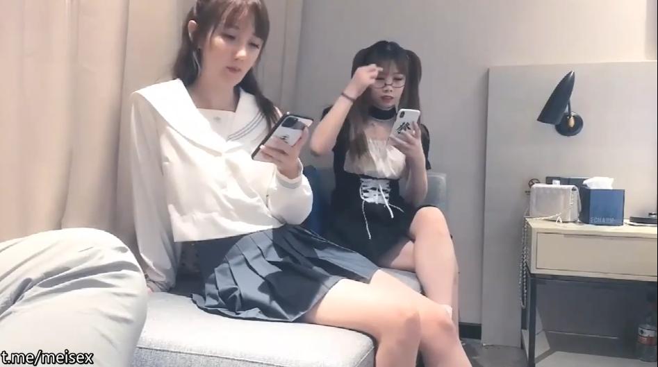 du 2 em gai goi