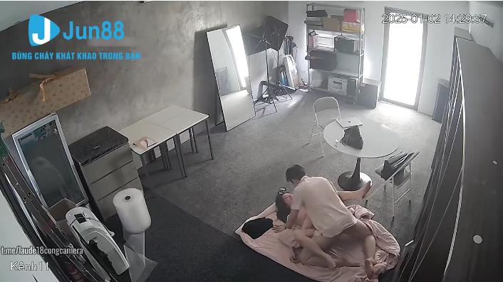 Hack cam co giao tiktoker Vu Mai Anh lo video dit nhau voi hoc vien